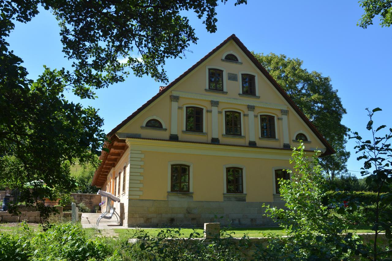 Belsky Dvur Hotel Bely Exterior photo